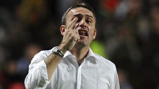 Bento left out Manuel Fernandes and Nelson